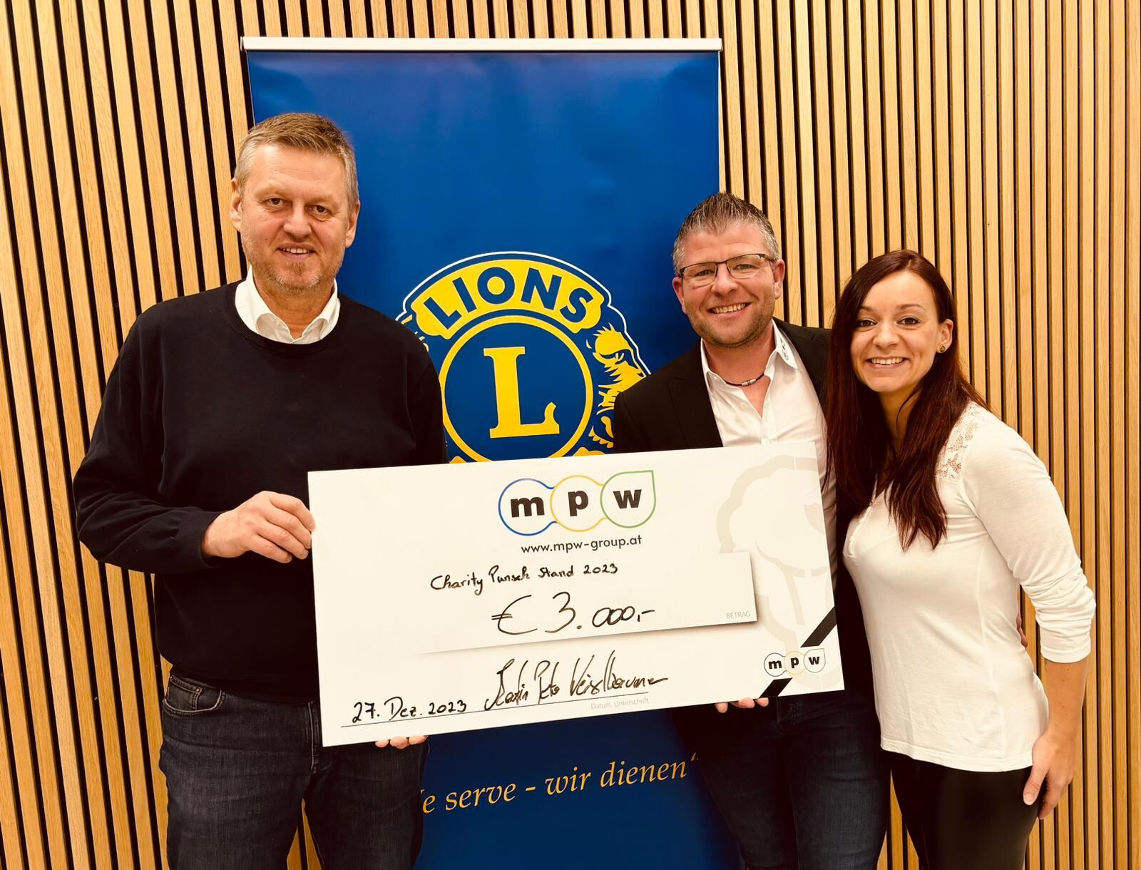 Consegna della donazione ai Lions Lichtenberg, dicembre 2023